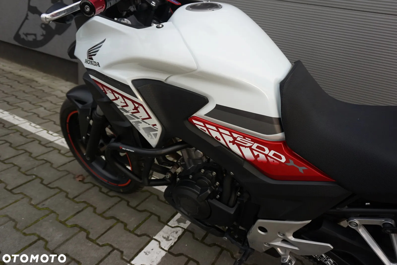Honda CB - 15