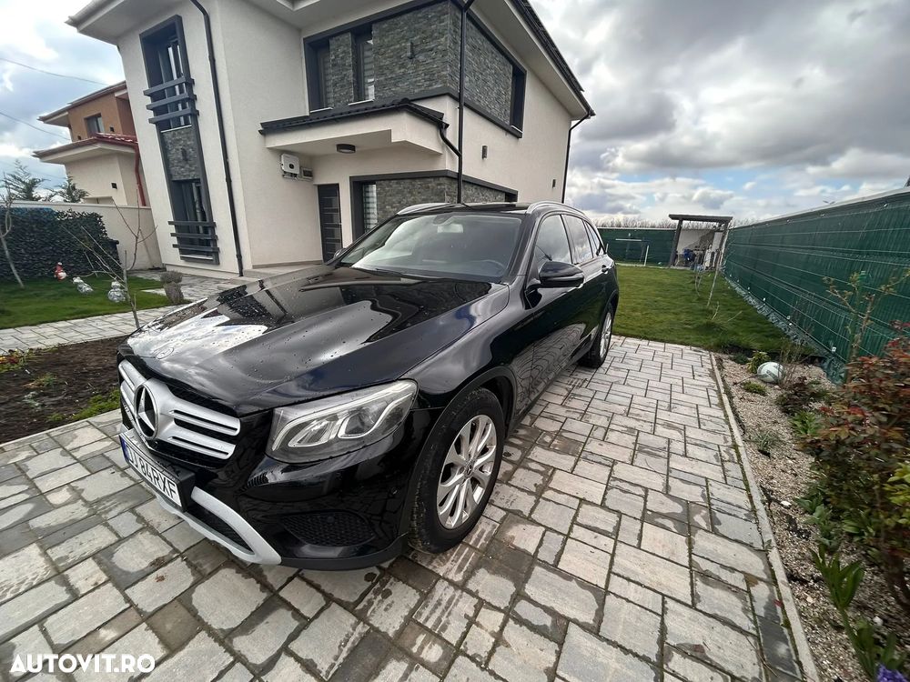 Mercedes-Benz GLC - 4