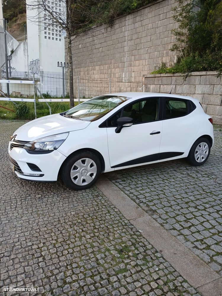 Renault Clio 1.5 DCI - 2
