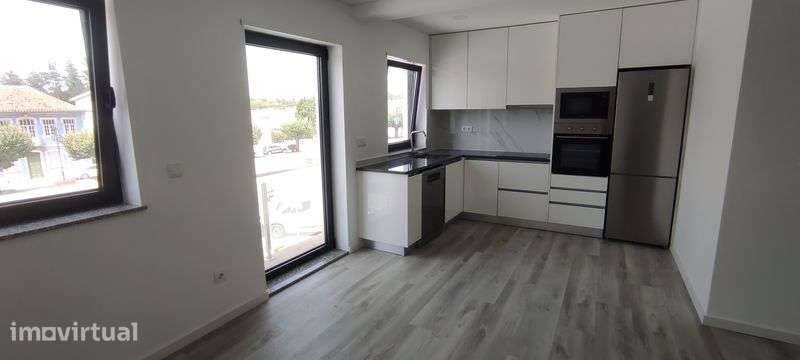 Apartamento no centro de Penalva do castelo - Grande imagem: 2/4