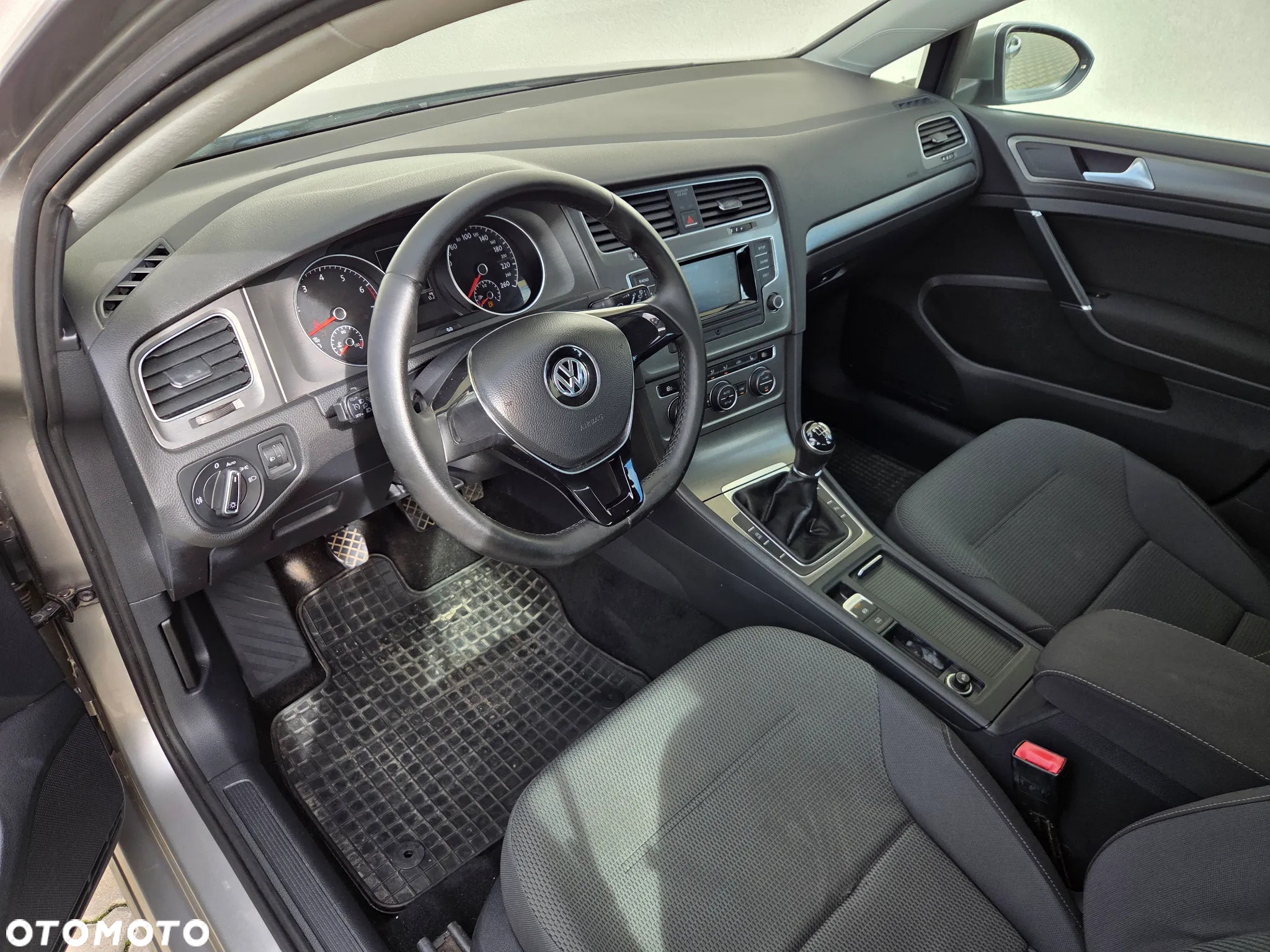 Volkswagen Golf - 7