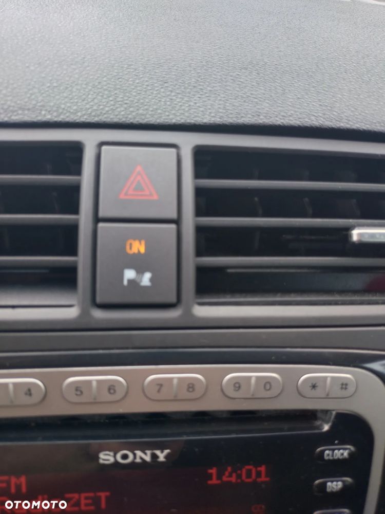 Ford C-MAX 1.8 Titanium - 13