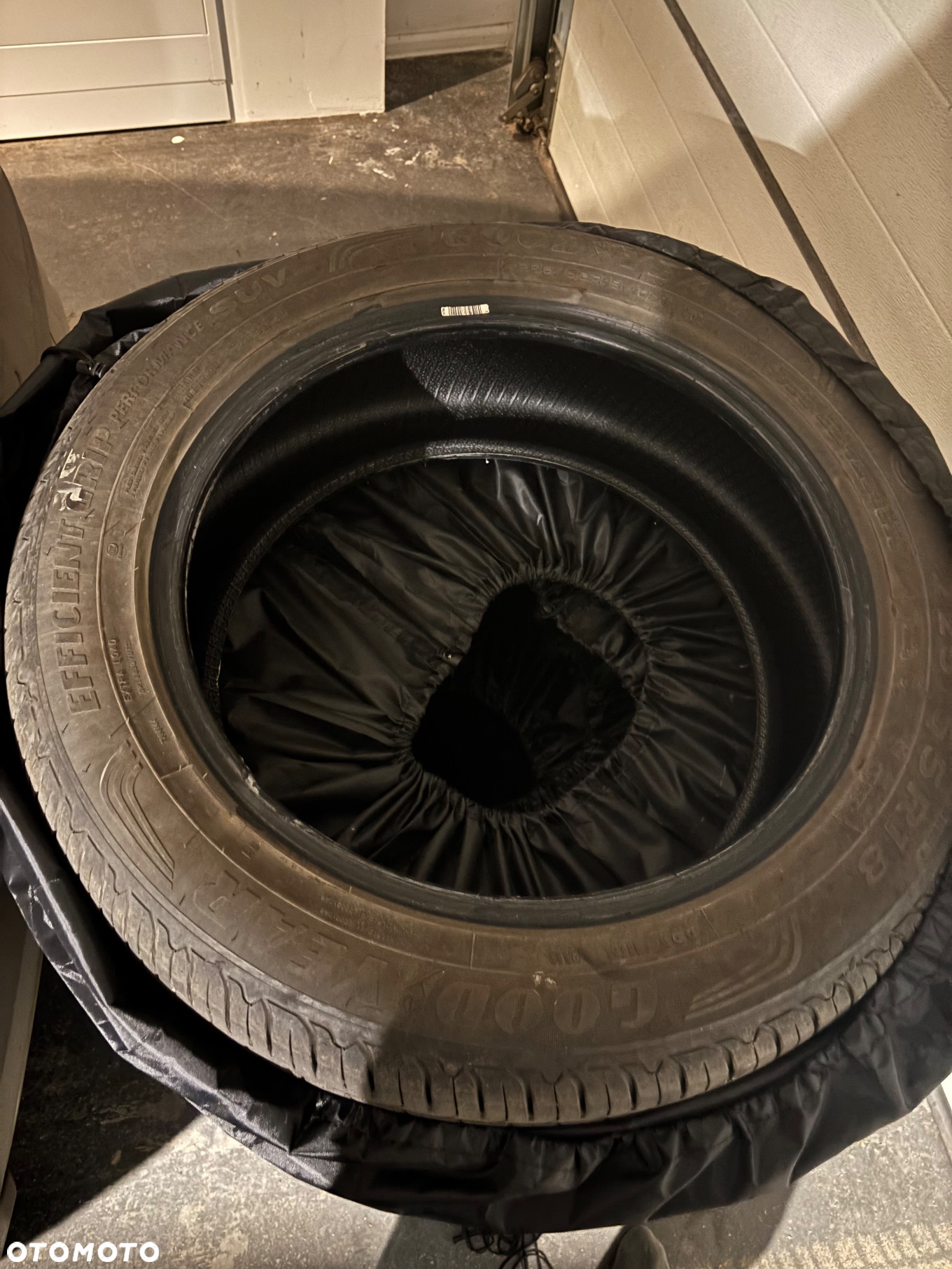 Goodyear EFFICIENTGRIP PERFORMANCE SUV 225/55 R18 - 4