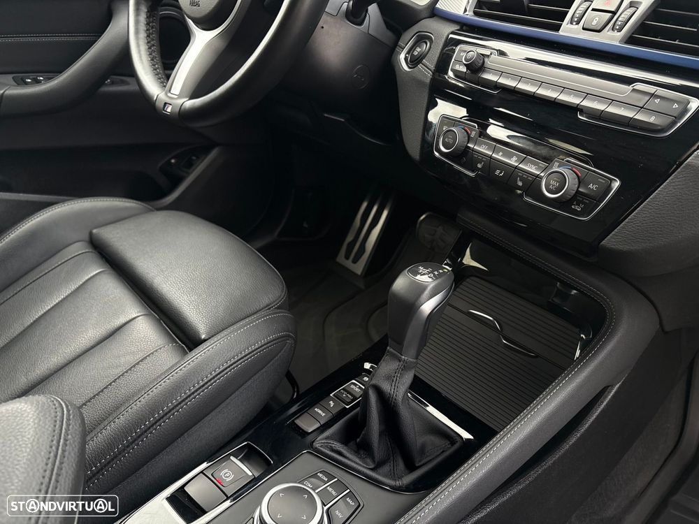 BMW X2 25 e xDrive Pack M - 25