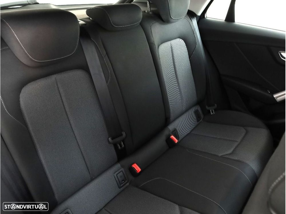 Audi Q2 30 TFSI Advanced - 15