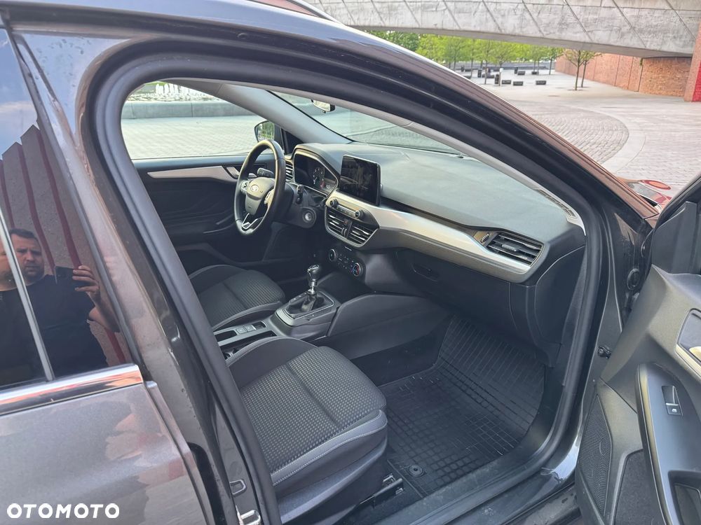 Ford Focus 1.5 EcoBlue SCR Connected - 16
