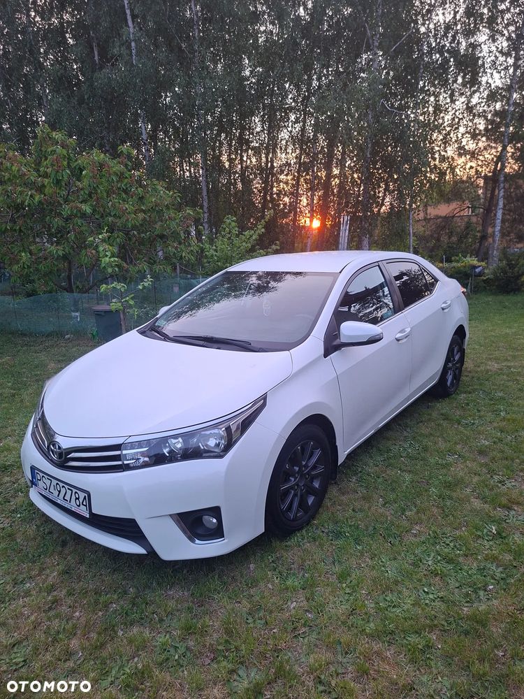 Toyota Corolla - 11
