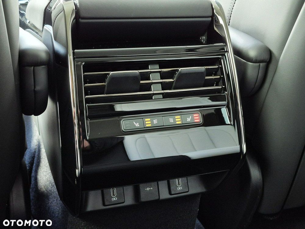 Land Rover Range Rover Sport - 29