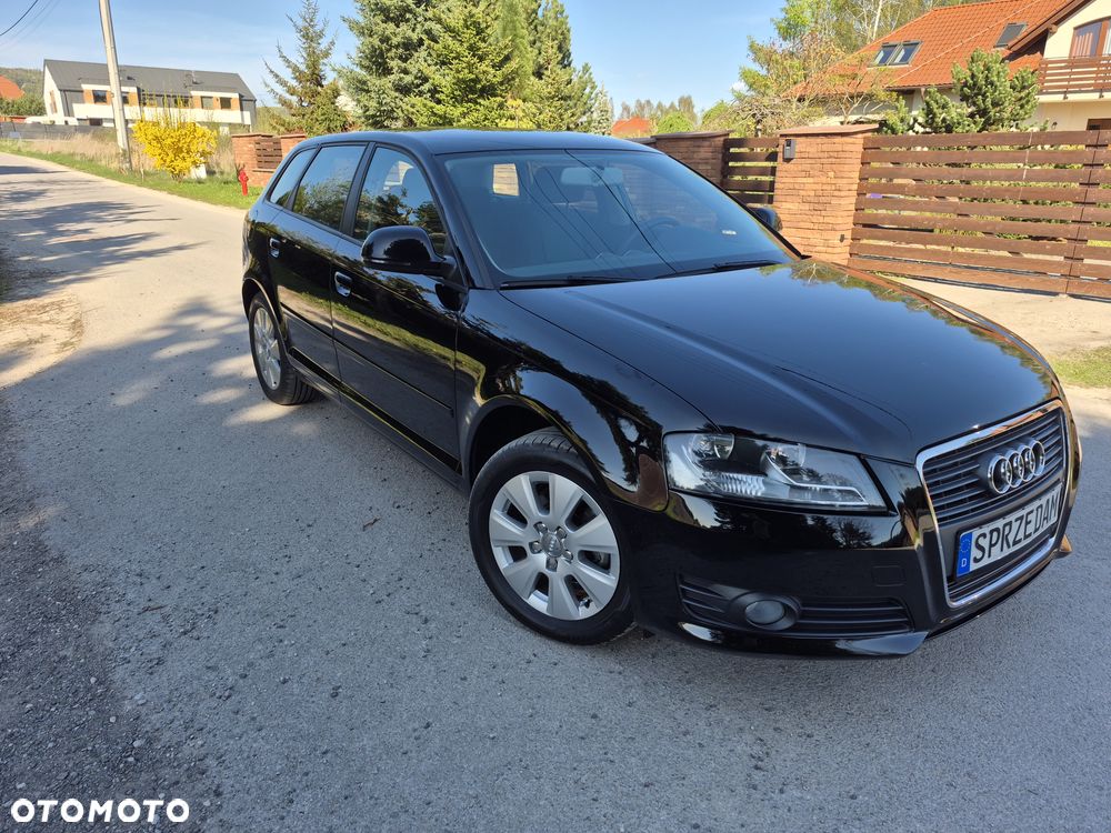 Audi A3 Sportback 1.6 Ambition - 1