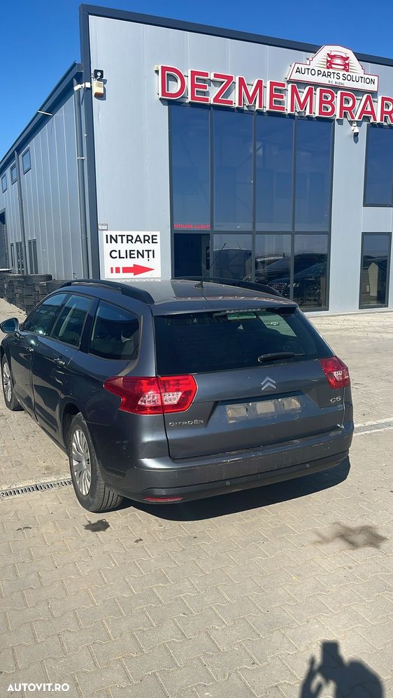 Dezmembram Citroen C5 1.8 benzina din 2010 - 4
