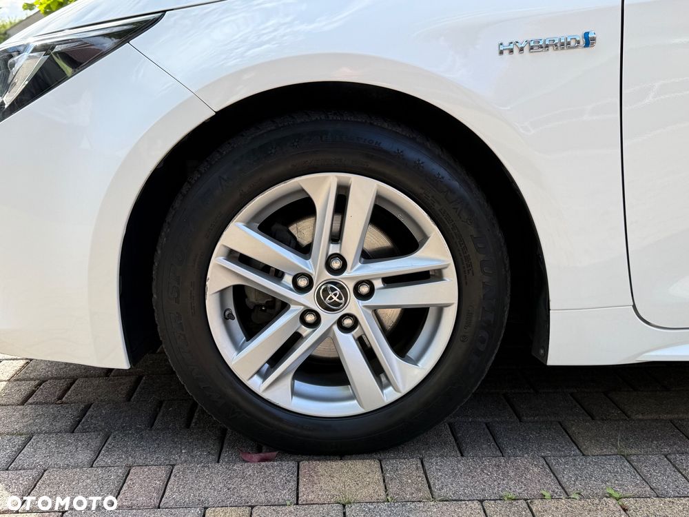Toyota Corolla 1.8 Business Edition - 29
