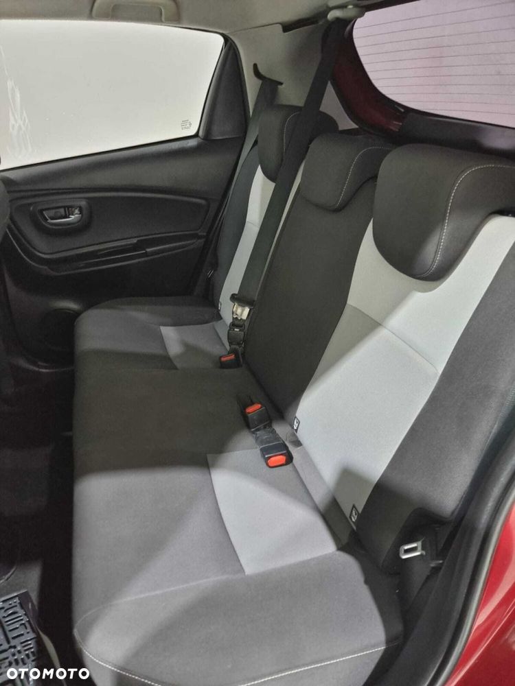 Toyota Yaris - 20