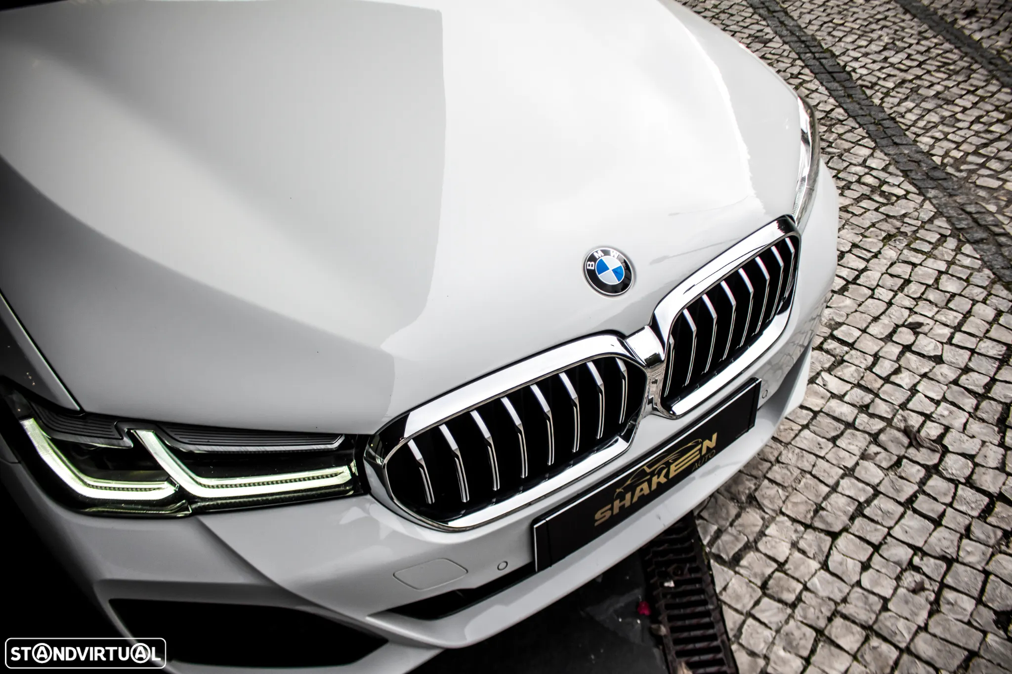 BMW 530 e Pack Desportivo M - 9