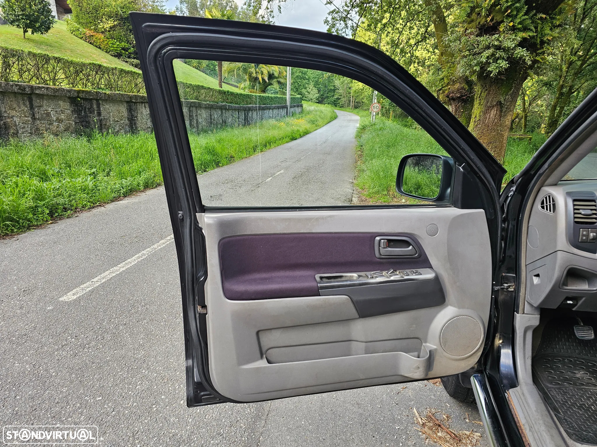 Isuzu D-Max 2.5 DTi CD 4WD LS - 21