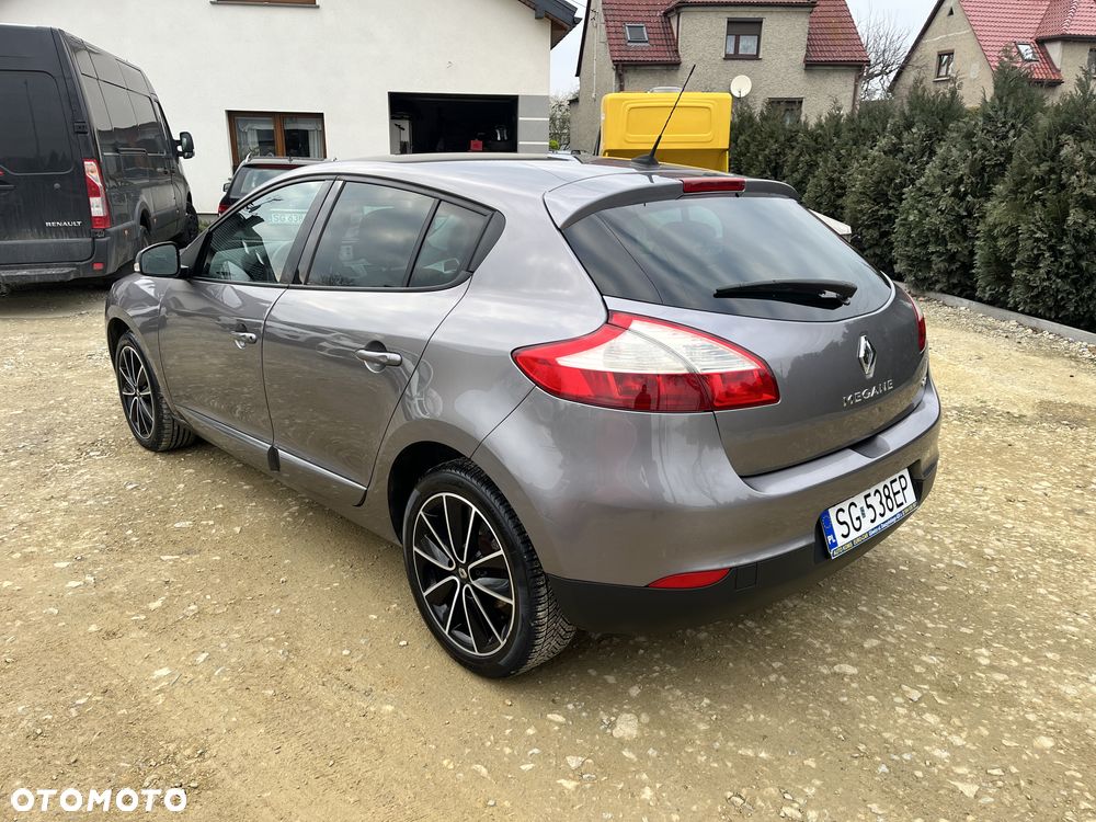 Renault Megane ENERGY dCi 110 Start & Stop LIMITED - 10