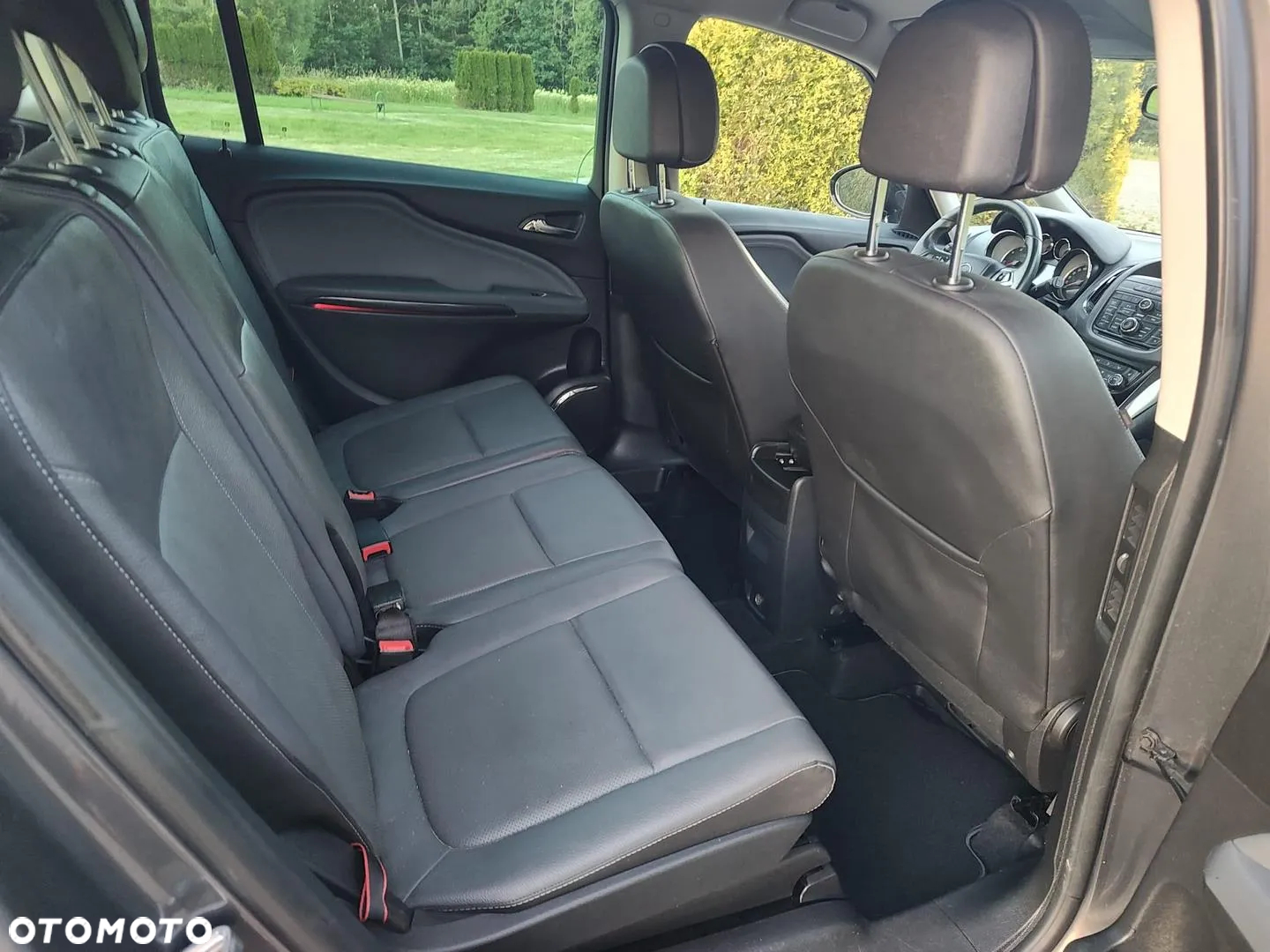 Opel Zafira Tourer 2.0 CDTI Selection - 17