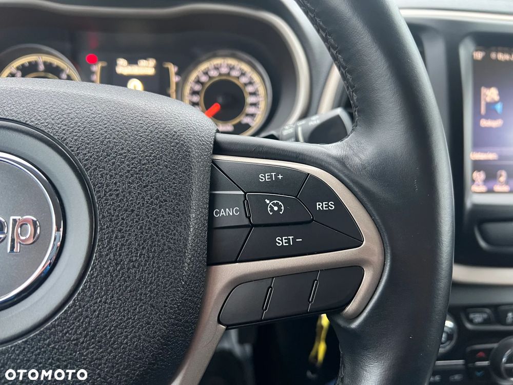 Jeep Cherokee 2.0 Multijet Longitude - 21