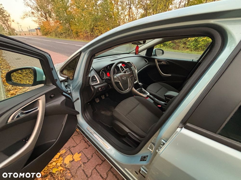 Opel Astra 1.6 Design Edition - 7