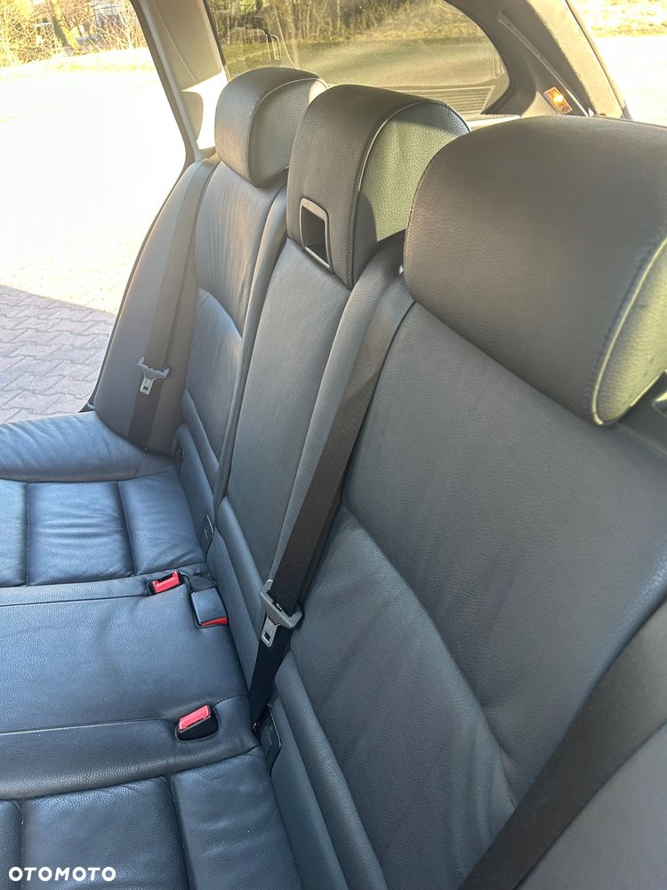BMW Seria 5 525i Edition Exclusive - 16
