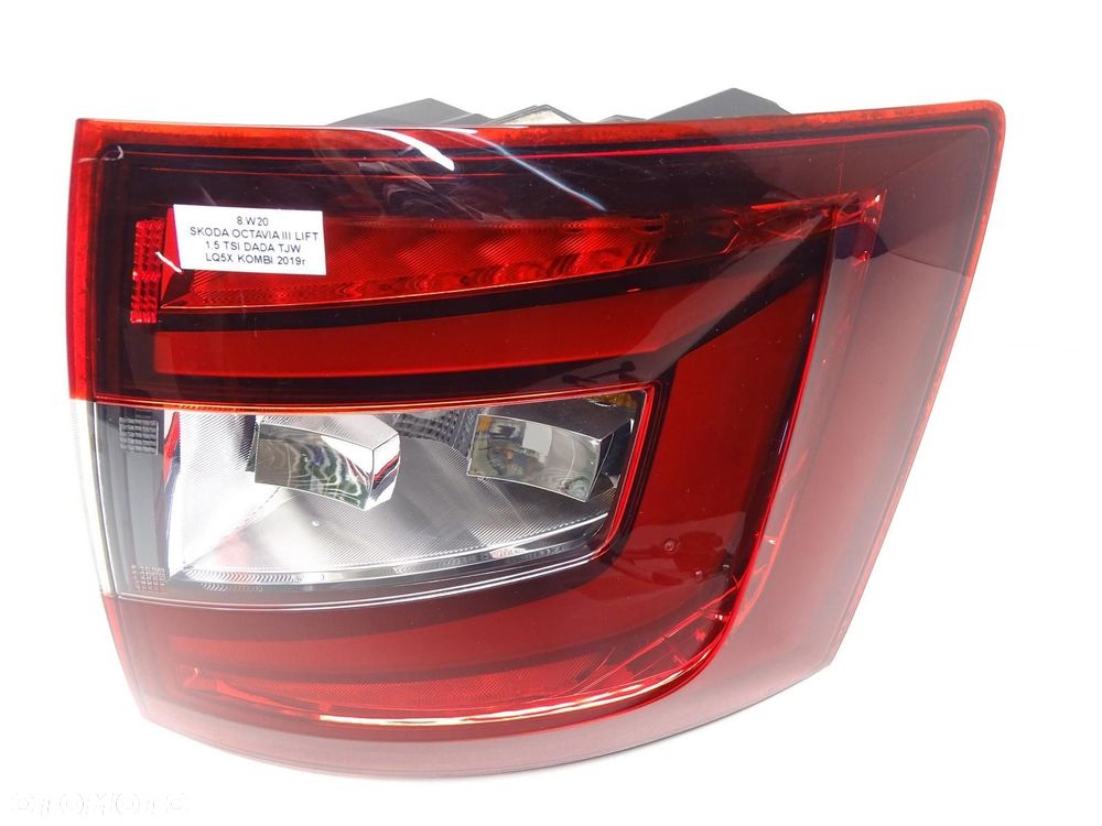 LAMPA PRAWY TYŁ W BŁOTNIK 5E9945208A SKODA OCTAVIA III LIFT KOMBI LED - 4
