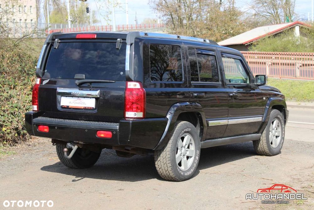 Jeep Commander - 4