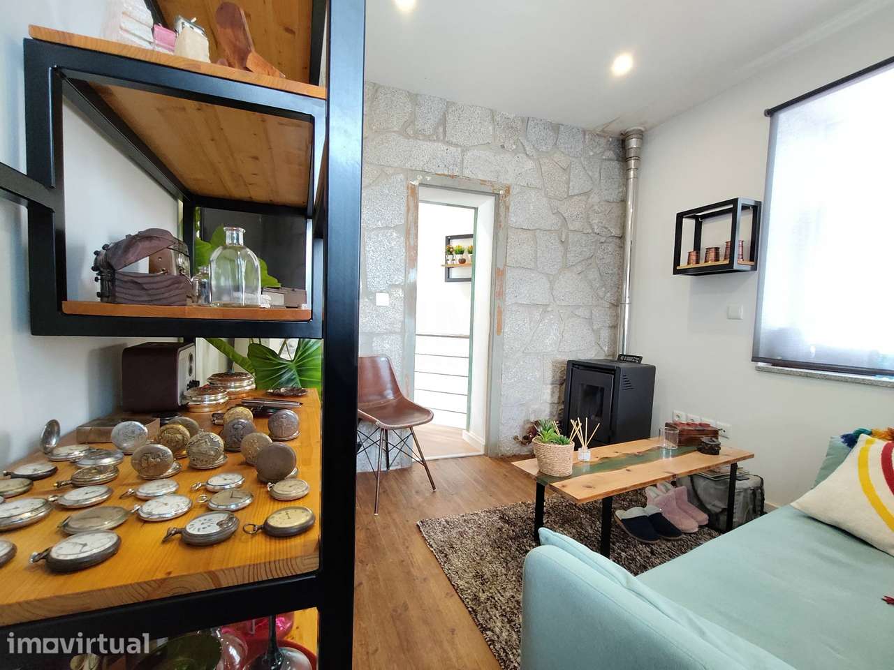 Moradia T1 Duplex Renovada c/ Quintal / Jardim / Piscina - Grande imagem: 2/50