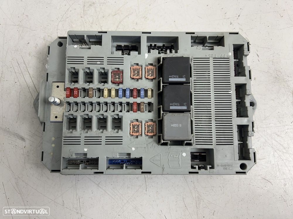 Caixa de Fusíveis Bsi Usado JAGUAR XF (X250) REF. 8X2T14B476BD - 1