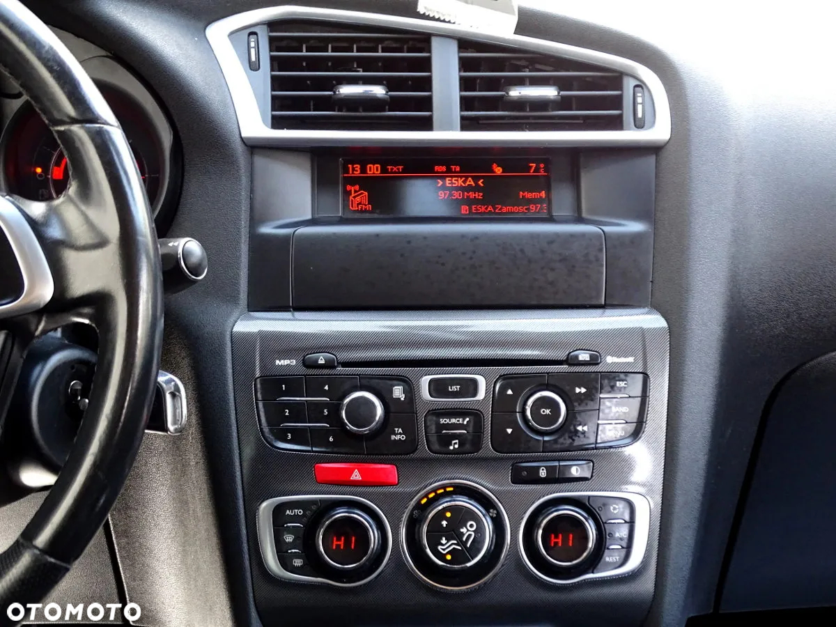 Citroën C4 1.6 HDi Attraction - 17