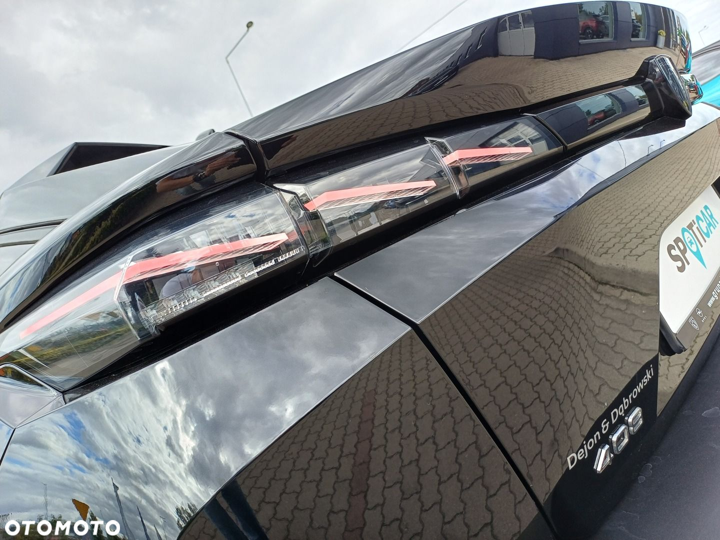 Peugeot 408 - 12