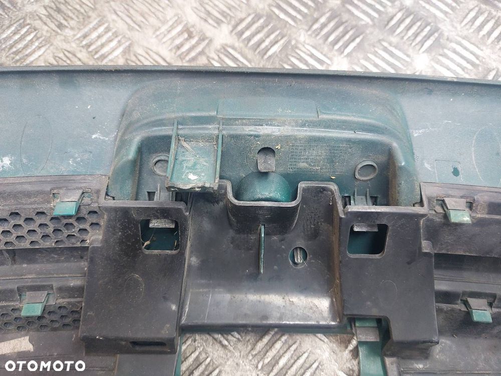 GRILL ATRAPA CHŁODNICY PEUGEOT PARTNER I LIFT KQVB - 8