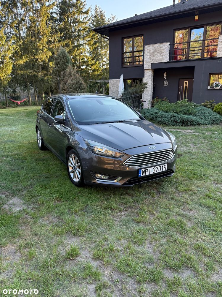 Ford Focus 1.0 EcoBoost Titanium - 26