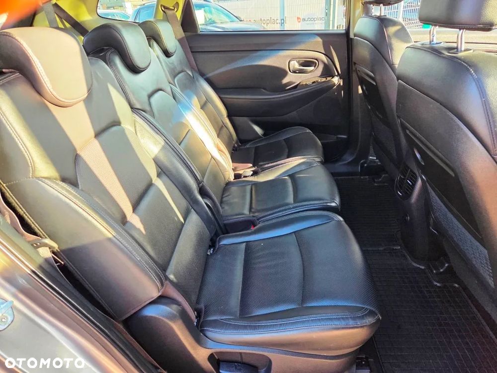 Kia Carens 1.7 CRDi 141 Edition 7 - 31