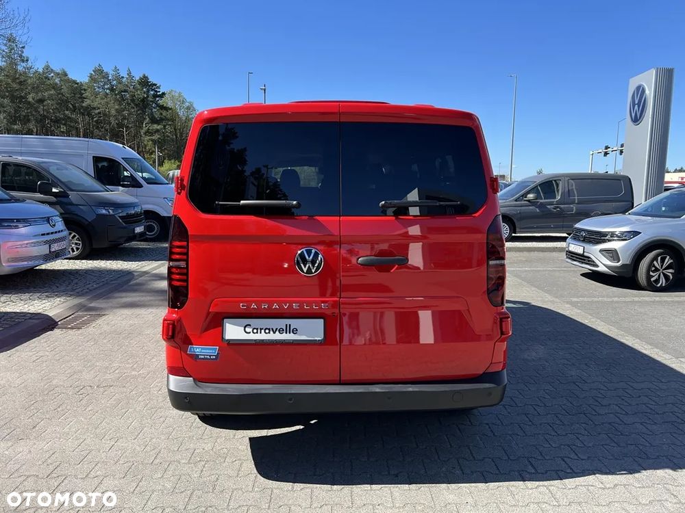 Volkswagen Caravelle - 6