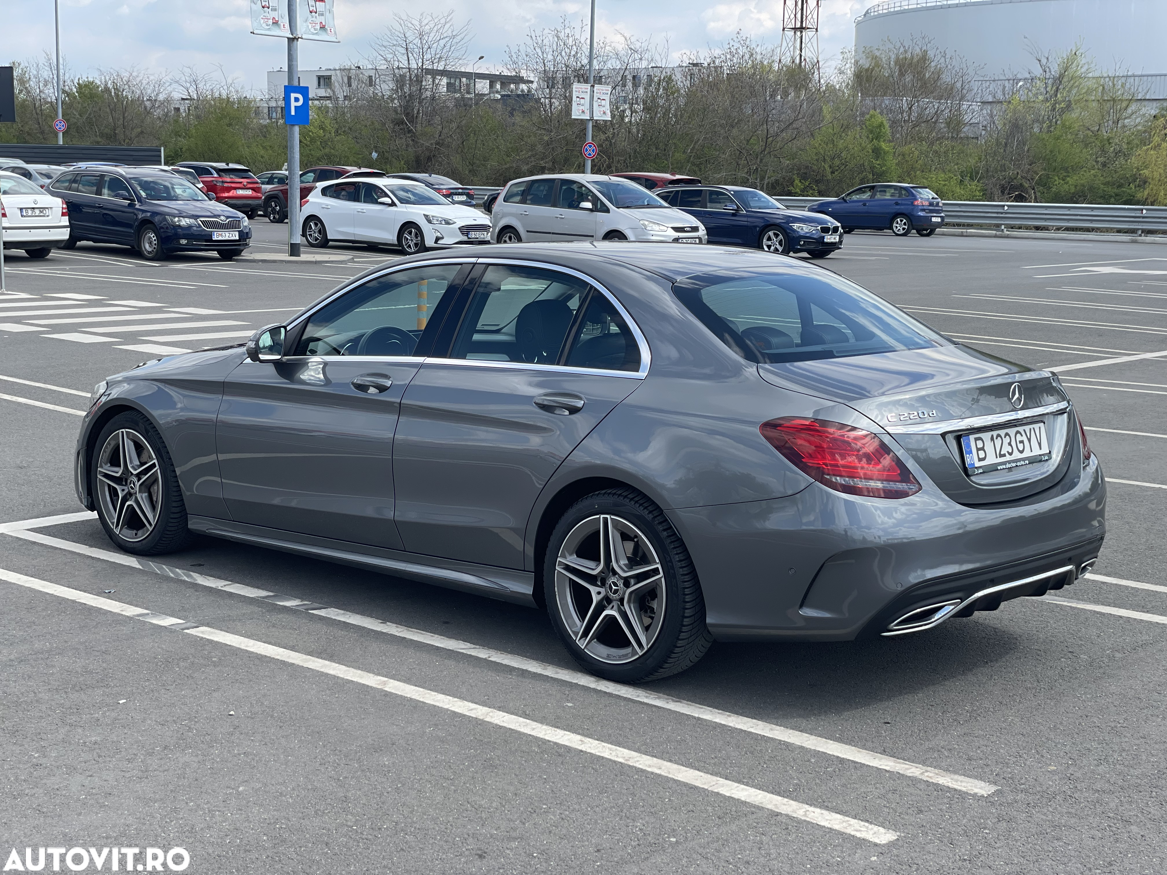 Mercedes-Benz C 220 d T 9G-TRONIC AMG Line Advanced - 8