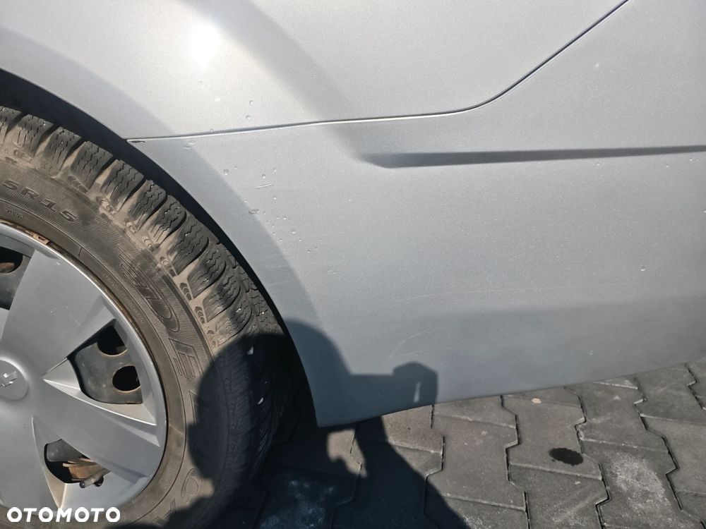 Chevrolet Aveo 1.4 16V LS - 35