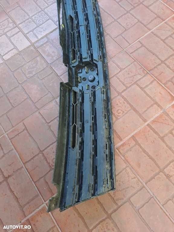 Grila radiator VW Touareg an 2013-2018 originala Cod 7P6853653D - 2