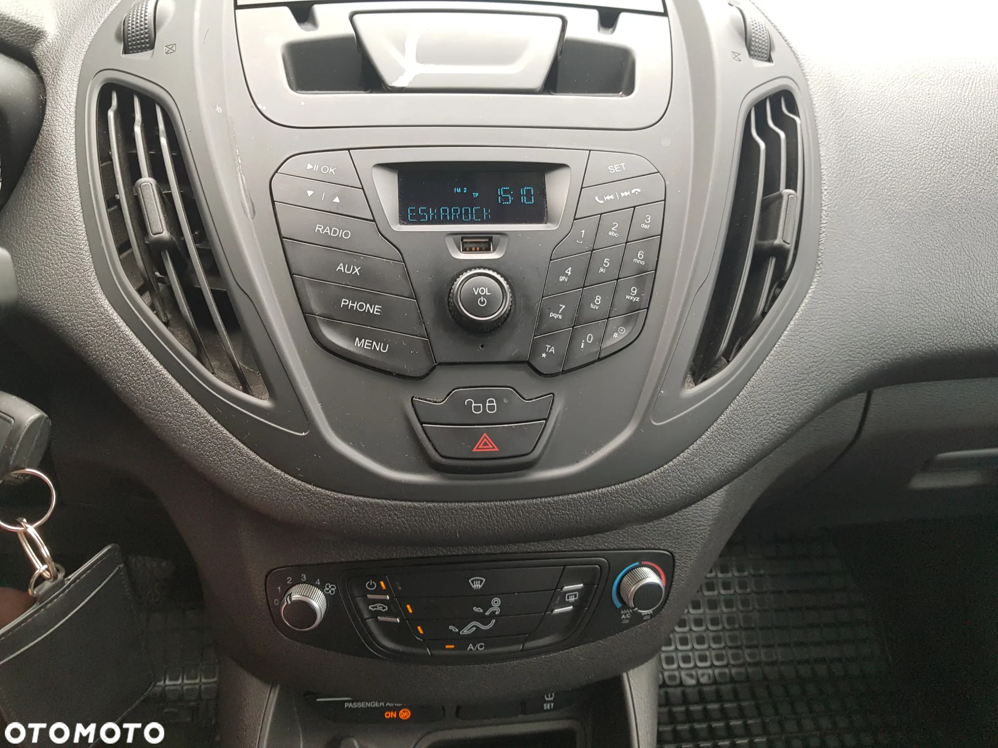 Ford Tourneo Courier 1.5 TDCi Trend - 35
