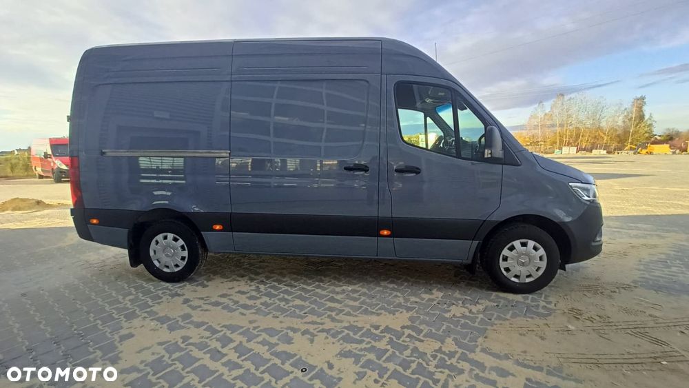 Mercedes-Benz Sprinter 317 CDI KA Furgon - 2