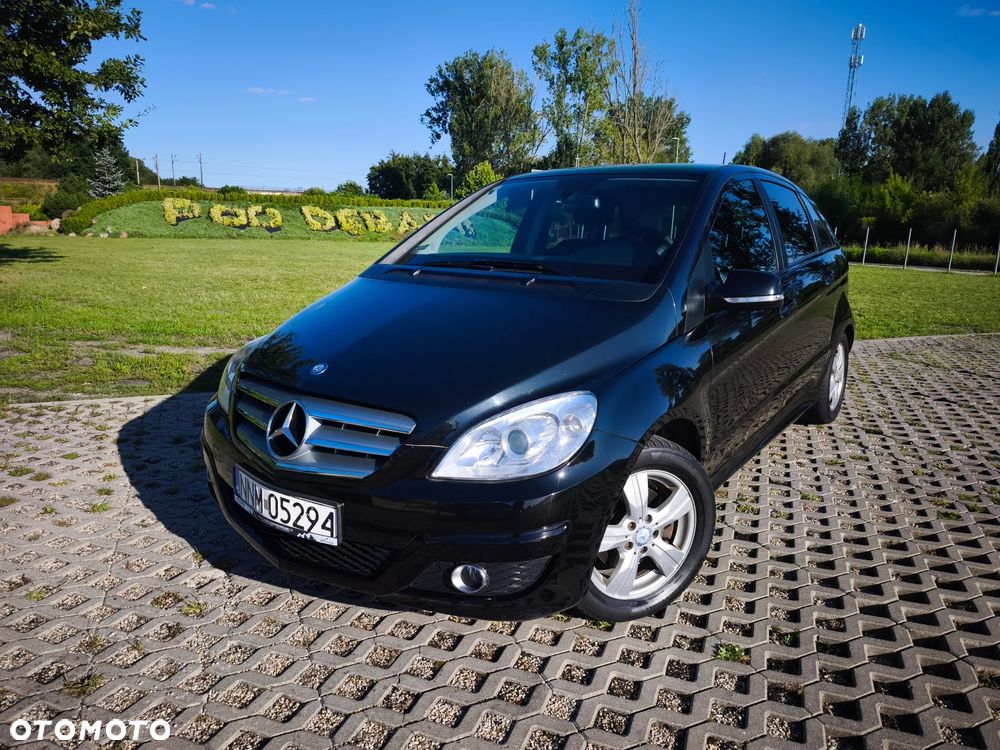 Mercedes-Benz Klasa B - 1