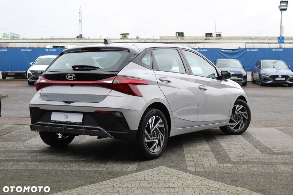 Hyundai i20 1.2 Modern - 6