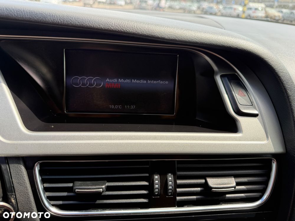 Audi A4 Avant 2.0 TDI - 9