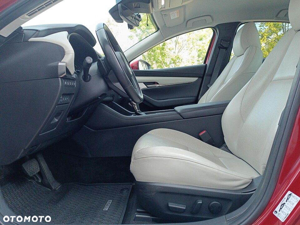 Mazda 3 - 5