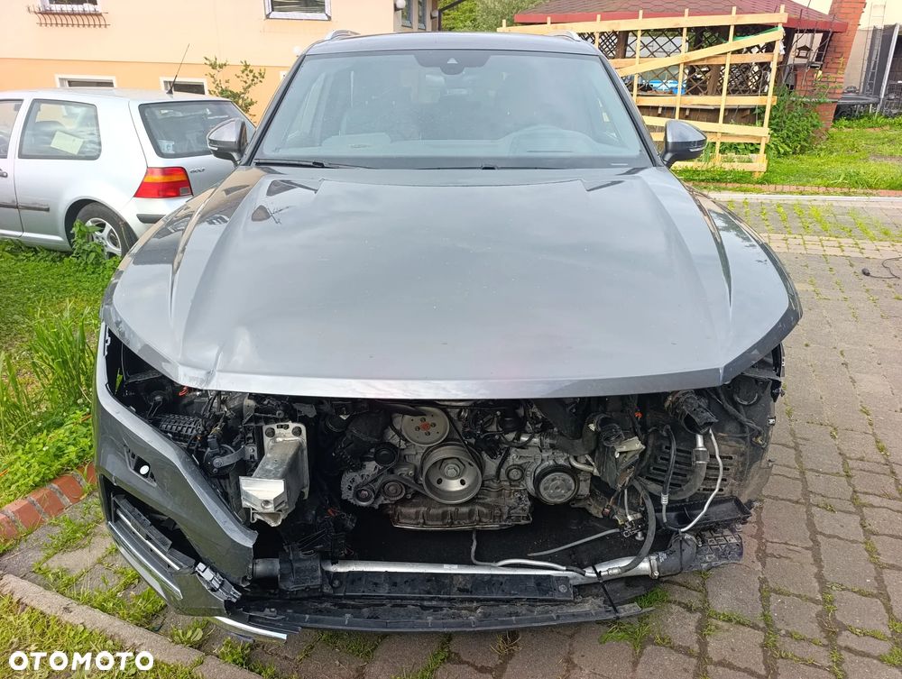 Volkswagen Touareg 3.0 V6 TSI OPF 4Motion - 6