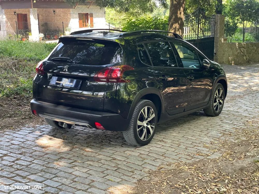 Peugeot 2008 1.2 PureTech GT Line - 36
