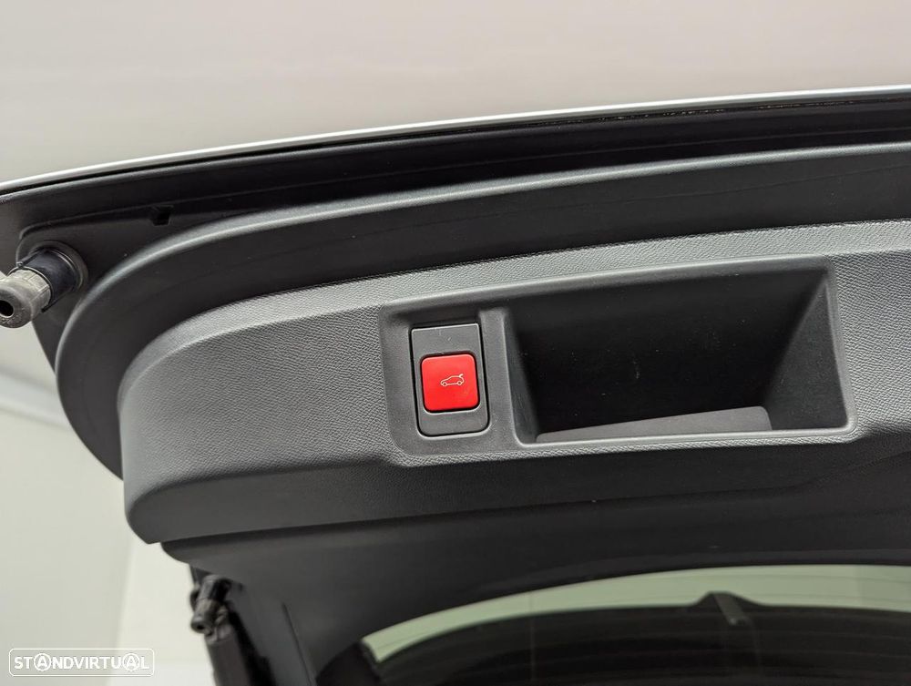 Opel Astra Sports Tourer 1.2 T GS - 33