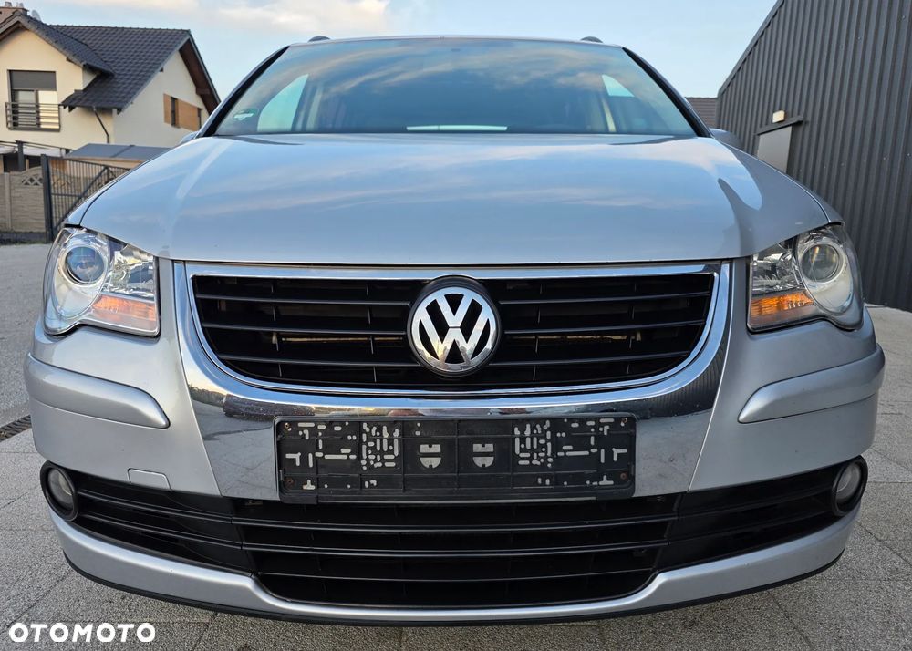 Volkswagen Touran 2.0 TDI DPF Comfortline - 3