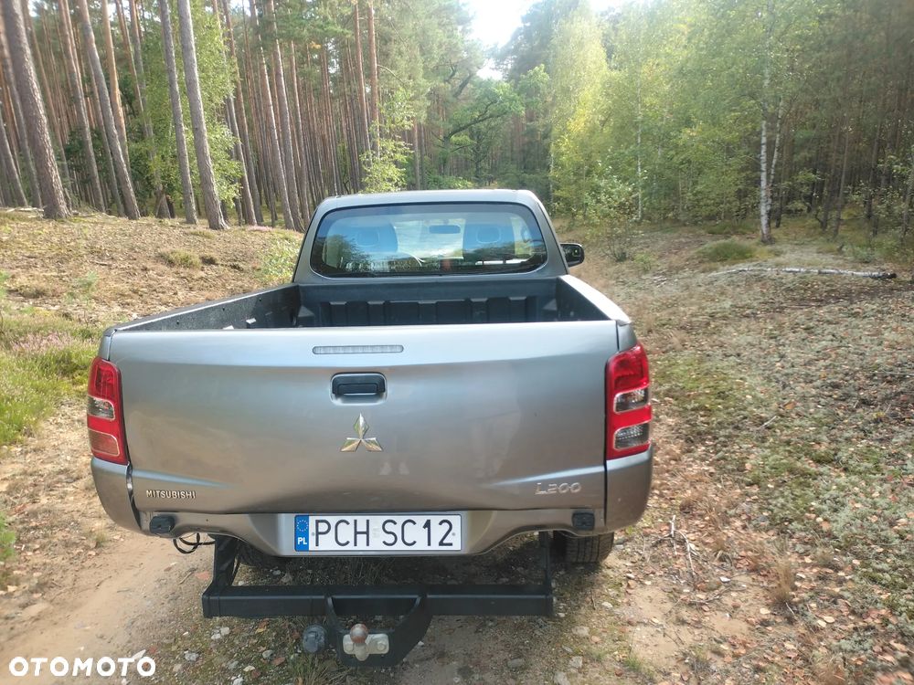 Mitsubishi L200 2.4 d CC Invite - 16