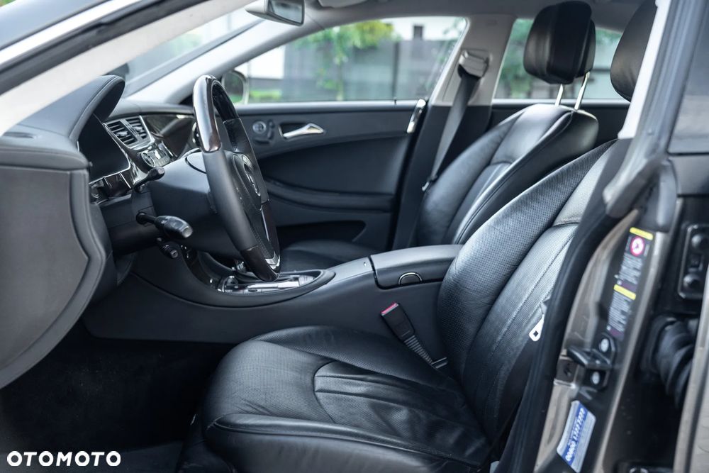 Mercedes-Benz CLS 320 CDI 7G-TRONIC DPF - 17