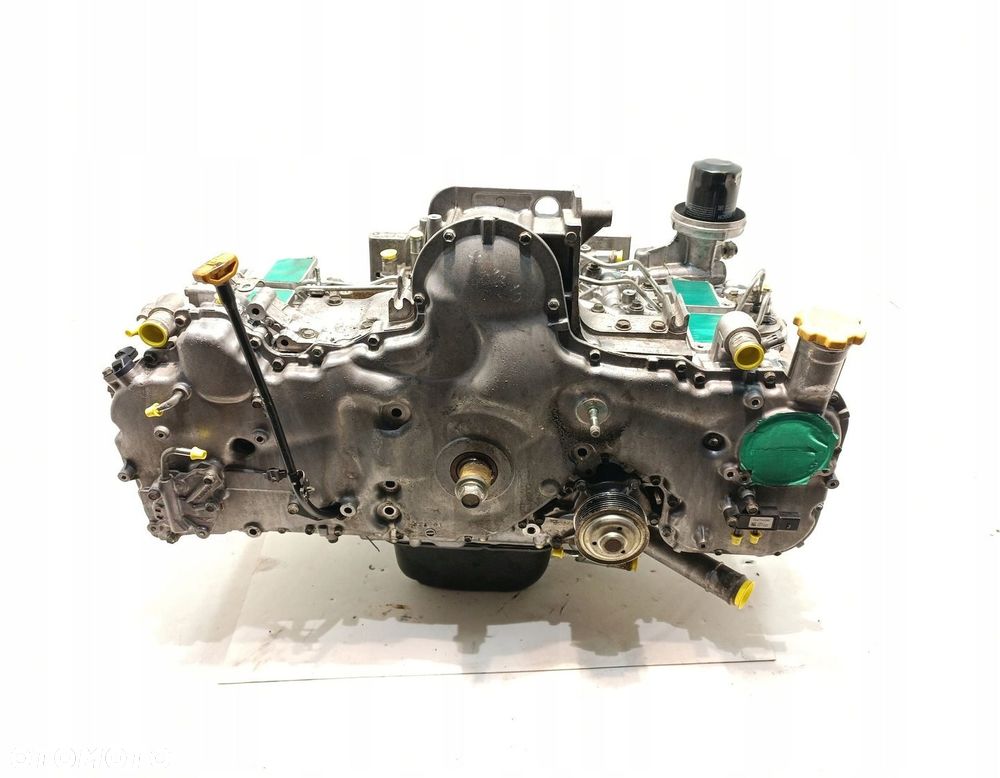 SILNIK SUBARU LEGACY FORESTER 2.0 D EE20Z PLASTIKOWY KOLEKTOR - 8