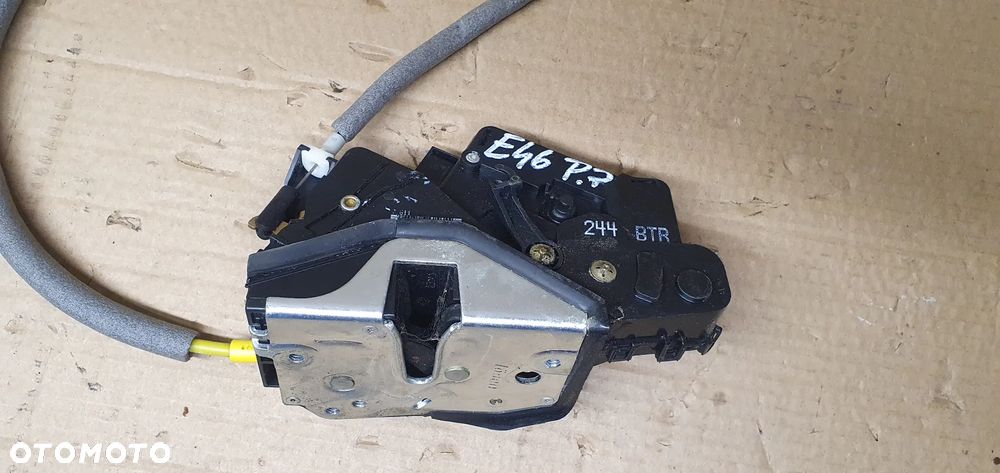 Zamek prawy przód BMW 3 E46 Europa 7 PIN - 3